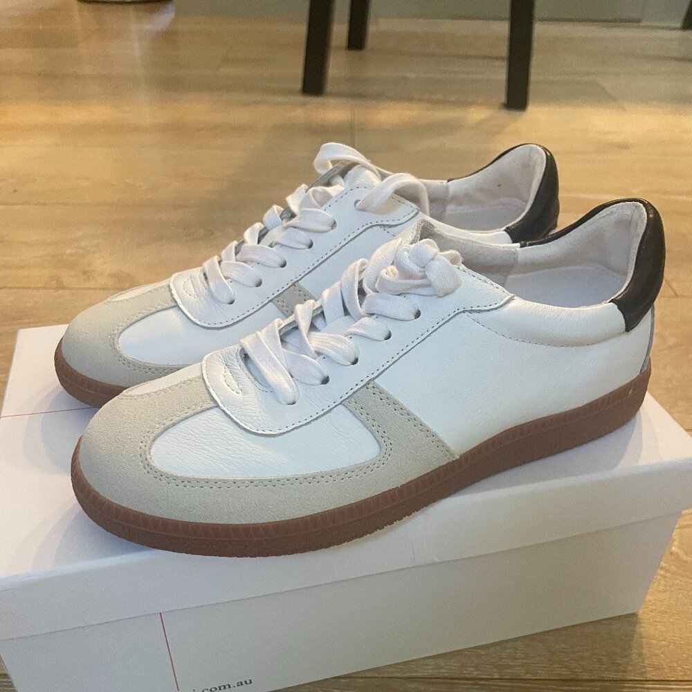 Mollini Dari Sneakers - White